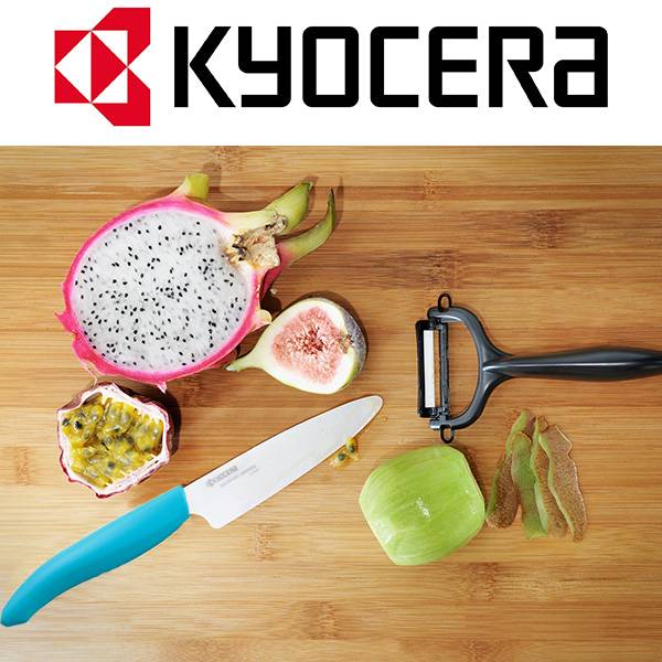 Kyocera - Coltello Frutta e Verdura Ceramica FK110WH Manico Blu